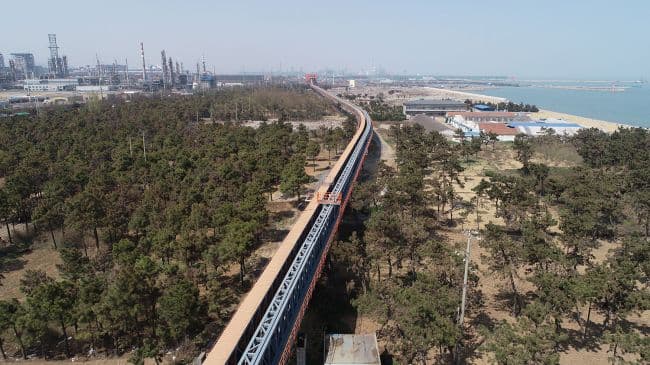 Băng tải ống quặng có công suất lớn nhất Trung Quốc tại Cảng Lanshan, Nhật Chiếu