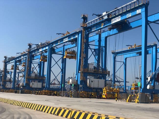 Cẩu ray tự động 41T giai đoạn I tại Cảng Thanh Đảo QQCTN