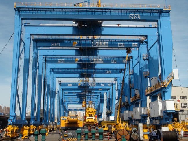 Cẩu ray tự động 41T giai đoạn II tại Cảng Thanh Đảo QQCTN
