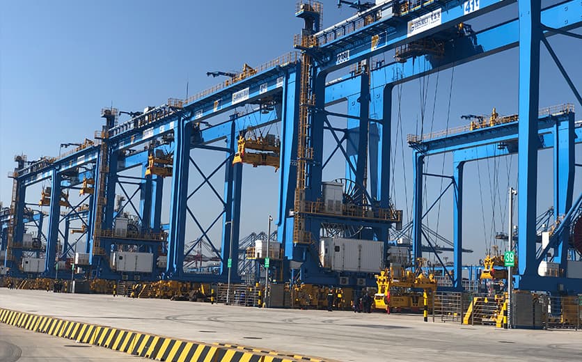 Thiết bị và ứng dụng của Hệ thống xếp dỡ container